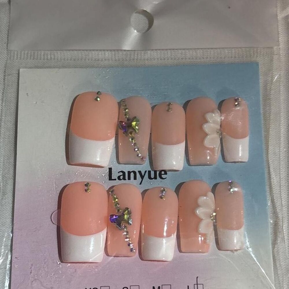 New Lanyue press-on nail set in size large